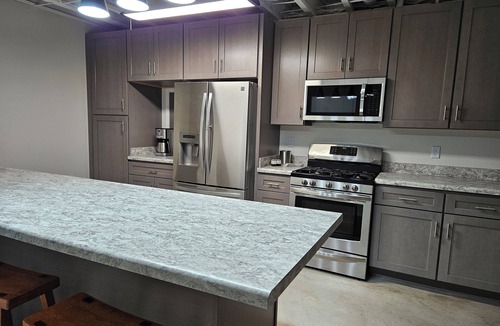 Decker House | Terrific 2-bedroom house in Marlette both units