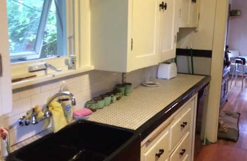 Phinney Ridge House | Terrific for long term stays. Remodels? Relocation? Pets, kids, families welcome
