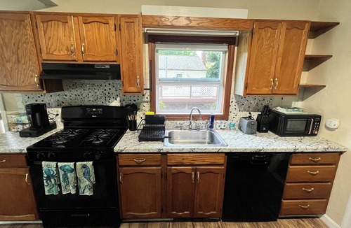 Scituate House | Terrific Scituate Rental ~ 8 min walk to sandhill beach