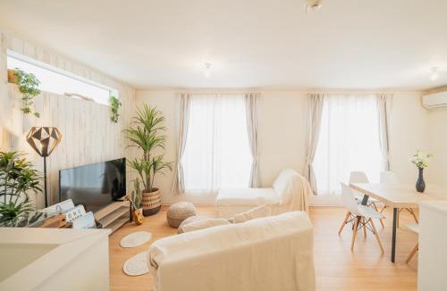 Yonashiroteruma House | Terusole