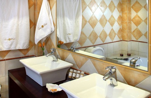 Nikiana Hotel | Tesoro Hotel