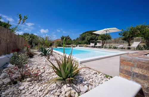 Santa Croce Camerina Villa | Teti, villa with heated pool 2 km from the beach of Punta Secca