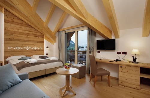 Almazzago Hotel | Tevini Dolomites Charming Hotel
