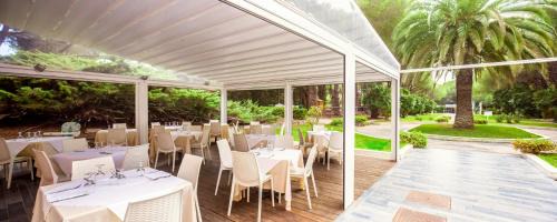 Lacona Resort | TH Lacona