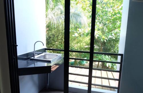 Si Sunthon Apartment | Tha-ruea Residence