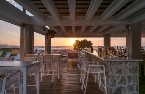 Acharavi Hotel | Thalassa Suites