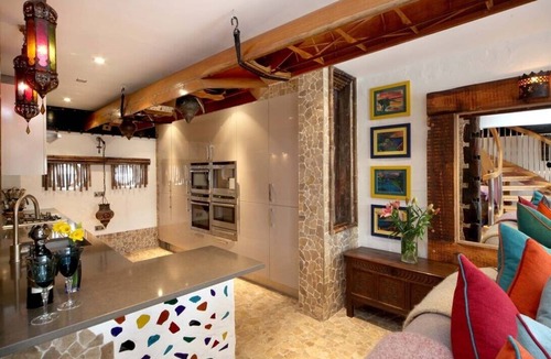 Windsor House | Thames river location & direct access! Unique home, amazing Windsor Castle views