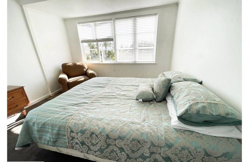 Thames Cottage | Thames Seaview Cottage