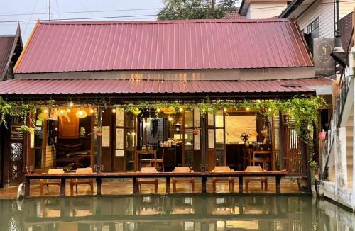 Amphawa Hotel | Thanicha Resort Amphawa
