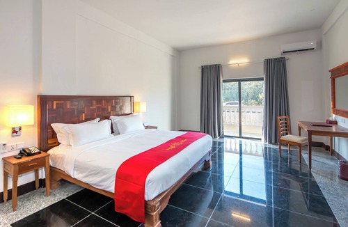 Kampot Hotel | Thansur Sokha Hotel