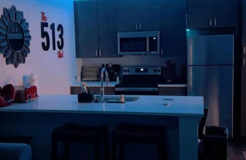 Central Business District Apartment | The 513 Flat! 1BR, 1Bath Apt with Pool and Riverfront View! Free Gated Parking! Only Steps from The banks & Stadiums!