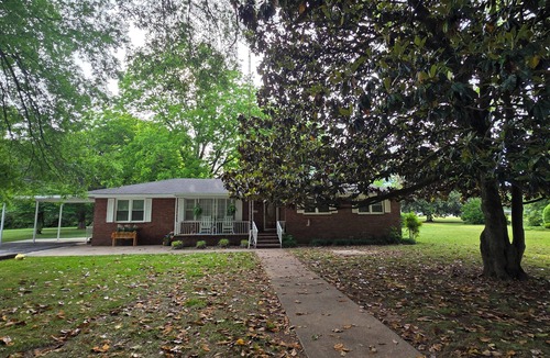 Cherokee House | The 72 Rendezvous