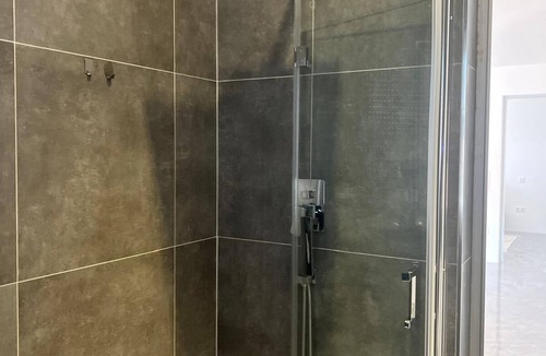 Wallersdorf Condo | The accommodation Modern spacious 2-room apartment is located in Wallersdorf.