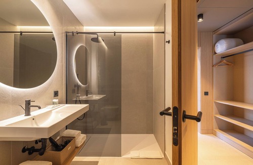Alora House | The Alma Suite