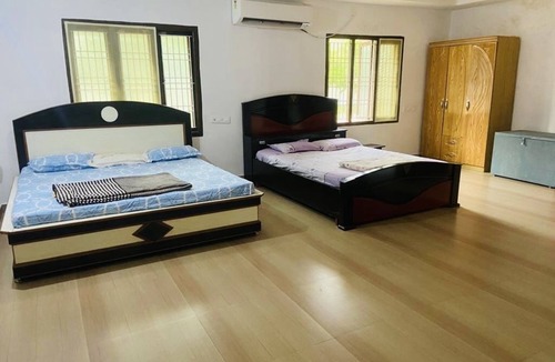 Hyderabad Other | The Alphonso