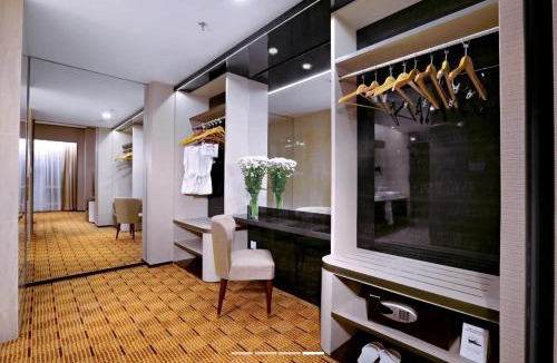 Palembang Hotel | The Alts Hotel