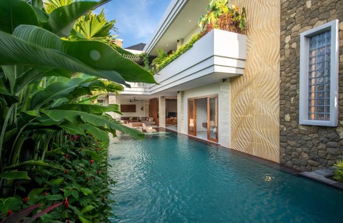 Taman Griya Villa | The Amarta Villa