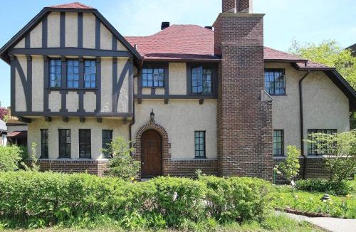 Sandy Hill House | The Ambassador