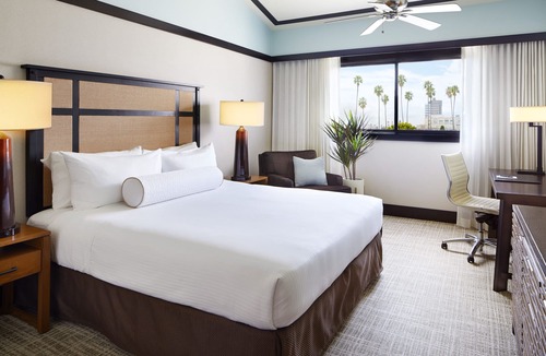 Mid-City Hotel | The Ambrose