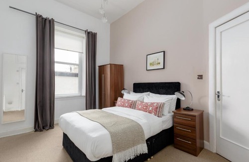 Dalry Apartment | The Angle Park Residence