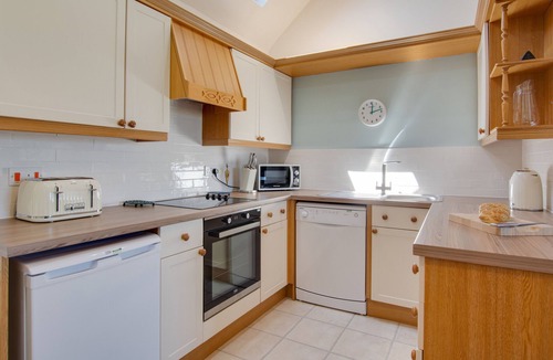 Aldborough House | The Antingham - Two Bedroom House, Sleeps 4