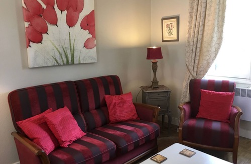 Saint-Front-sur-Lemance Apartment | The Apartment - converted stone barn idyllic spot, sleeps 5, free WiFi