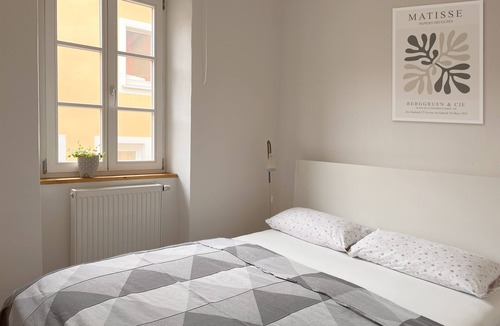 Marktbreit Apartment | The apartment "THREE" in the former inn "To hell" in Marktbreit
