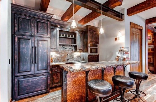 Breckenridge House | The Apex of Ski-In Ski-out Estates. Walk to Restaurants, Theater, Hot Tub, Game Tables!