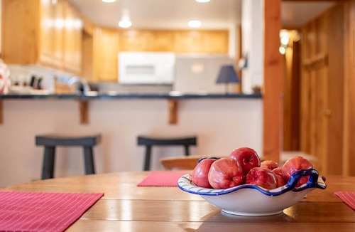 Sedona Cabin | The Apple Cabin in Sedona Scenic Oak Creek Canyon