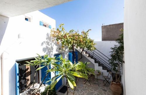 Kato Zakros Apartment | The Arch House. A Romantic Break