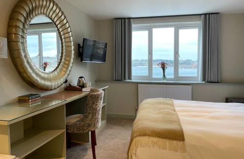 Hugh Town Hotel | The Atlantic