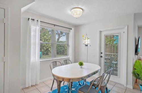 Coquina Gables Apartment | The Atomic Burst 50s Mid Century Apt in the Heart of St Aug Beach Steps to Sand Bites and Drinks