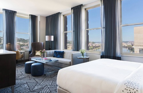 Cultural District Hotel | The Atterbury Hotel, Autograph Collection