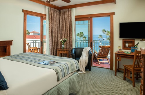 Avalon Hotel | The Avalon Hotel on Catalina Island