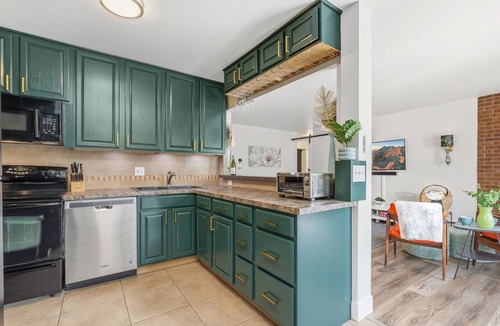 University Park Apartment | The Aviary Near CSU | Pool, Sauna, and Gym