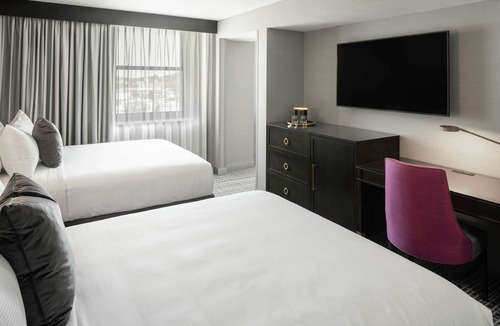 Moline Hotel | The Axis Moline Hotel, Tapestry Collection by Hilton