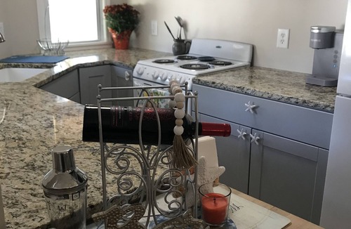 Garden City Cottage | The Azalea Cottage At The Cedar Point House