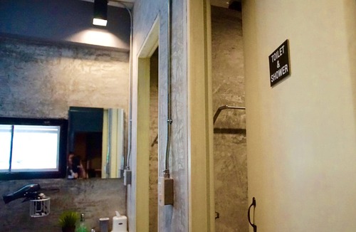 Si Phraya Hostel | The Backpack Hostel