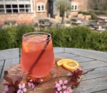 Upper Sapey Hotel | The Baiting House
