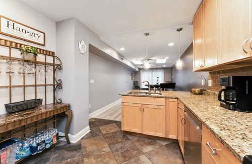 Downtown Baltimore House | The Baltimore Nest, Stadium Walkable, Big Rowhousenn