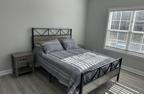 Lexington Apartment | The Bandit Suite