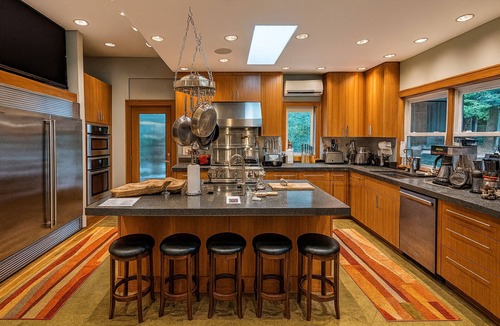 Bandon House | The Bandon House, Affordable Luxury Golf/Family Retreat, Theater