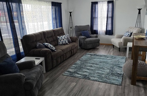 Courtland House | The Barbara Leona Suite