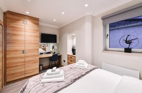 Perth Apartment | The Barclay Apartment