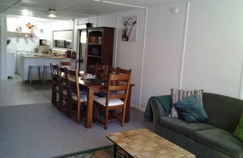 West Coast Region Apartment | The Barn Alpine Holiday Home