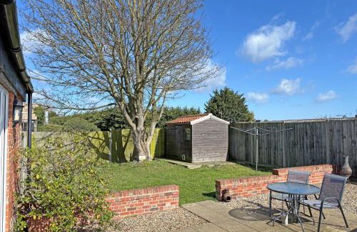 Irstead House | The Barn