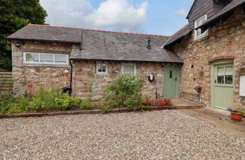 Mold House | The Barn