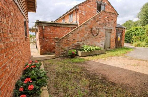 Wollerton Apartment | The Barn