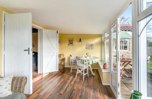 Old Somerby House | The Barn