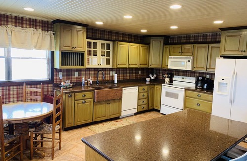 Waynesburg Other | The Barn House, Somerset, KY